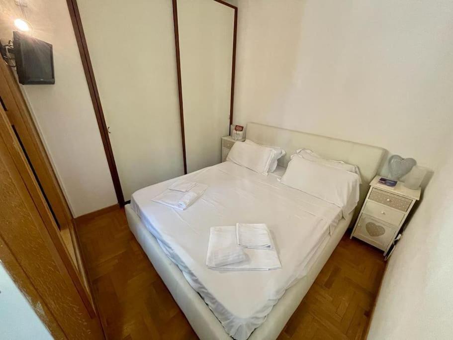 New - Comfortable Apt Porta Latina Roma Eksteriør bilde