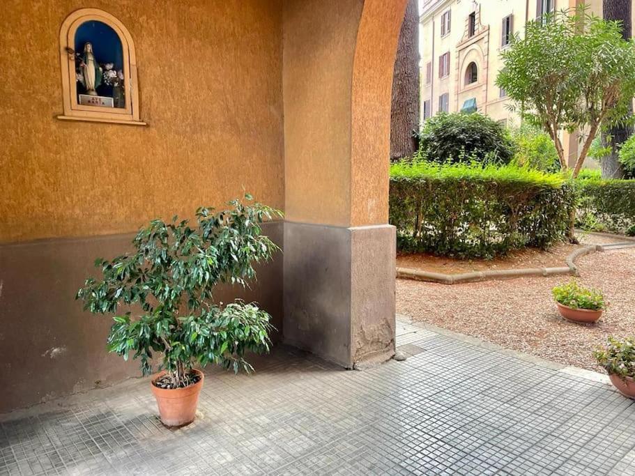 New - Comfortable Apt Porta Latina Roma Eksteriør bilde